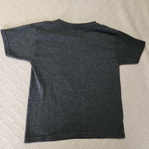 Boys t shirt bundle size 4/5 - Picture 15 of 15